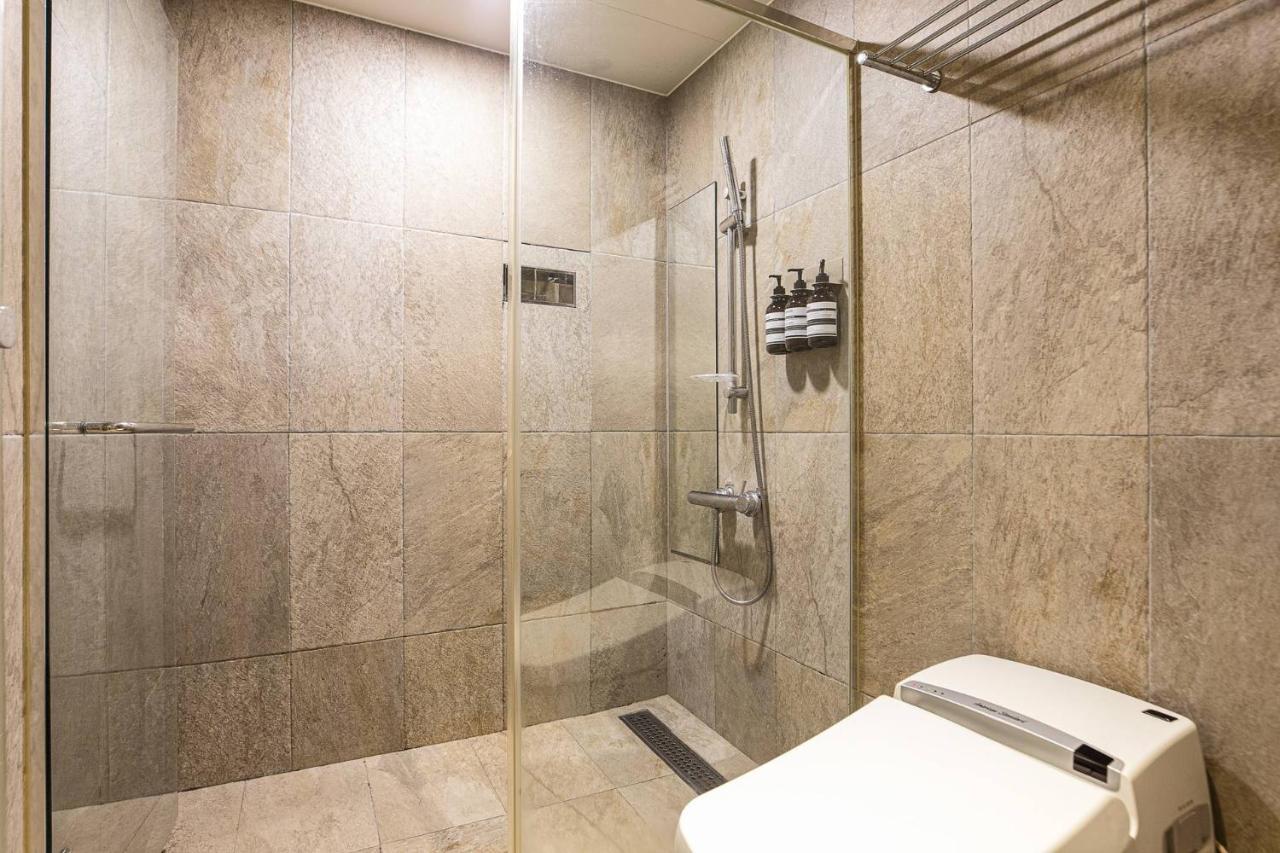 H-Avenue Hotel Yeoksam Seoul Exterior photo