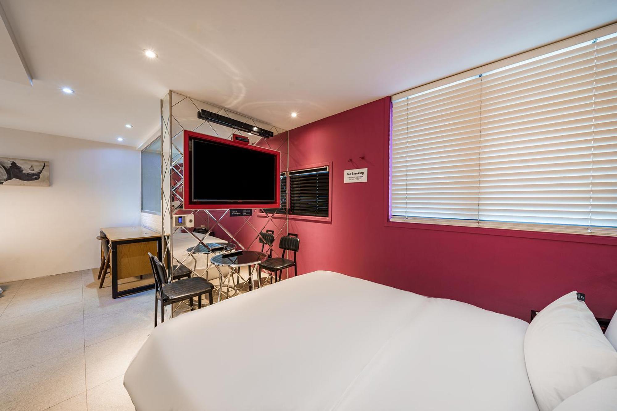 H-Avenue Hotel Yeoksam Seoul Exterior photo
